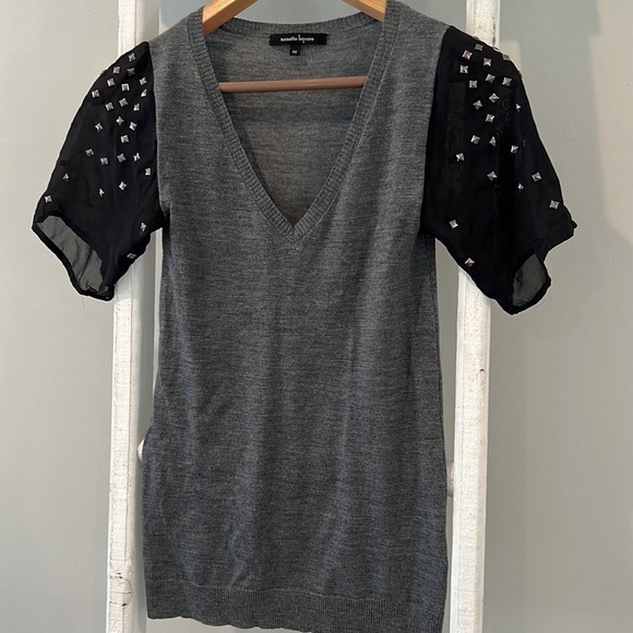 Nanette Lepore V-neck sweater with studded chiffon sleeves size XS - Picture 6 of 8